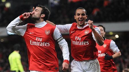 VIDEO I-au bombardat "tunarii"!** Arsenal o bate pe Chelsea cu 3-1 și revine pe locul 2 în Premier League!