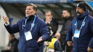 Anunț de necrezut în Superliga: Nicolo Napoli a fost prezentat oficial pentru a noua oară la FC U Craiova