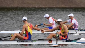 De Bobotează, canotorii se întorc la pregătire! Rămân amintirile unor sărbători de iarnă superbe: „Obișnuiam să mă dau cu sania până îmi înghețau pantalonii pe mine" | SPECIAL