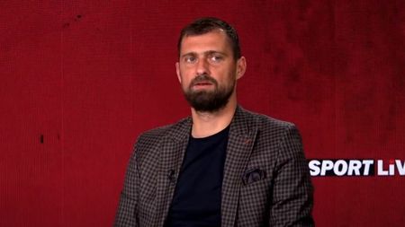 Gabi Tamaș avertizează înainte de FCSB - RFS: „Dacă te duci cu nasul pe sus nu ai șanse să câștigi”. EXCLUSIV
