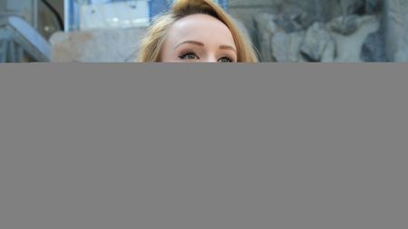 VIDEO INTERVIU | Sandra Izbașa: "Puterea de a reveni contează mai mult ca o medalie". Ce spune despre Halep, amintirile cu Begu și legenda cu ciocolata. "Chiar dacă am obișnuit lumea cu medalii, și noi suntem excepții"