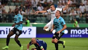 CFR, ce noroc! "Bomba" a explodat în dubla care-i stabilea adversara din play-off: un lot cotat la 3,9 milioane de euro stă între campioana României și grupe