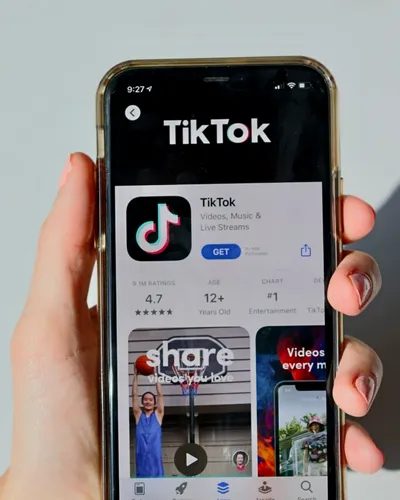 Cum să faci bani pe TikTok în 2022. Nu trebuie să fii un expert în marketing