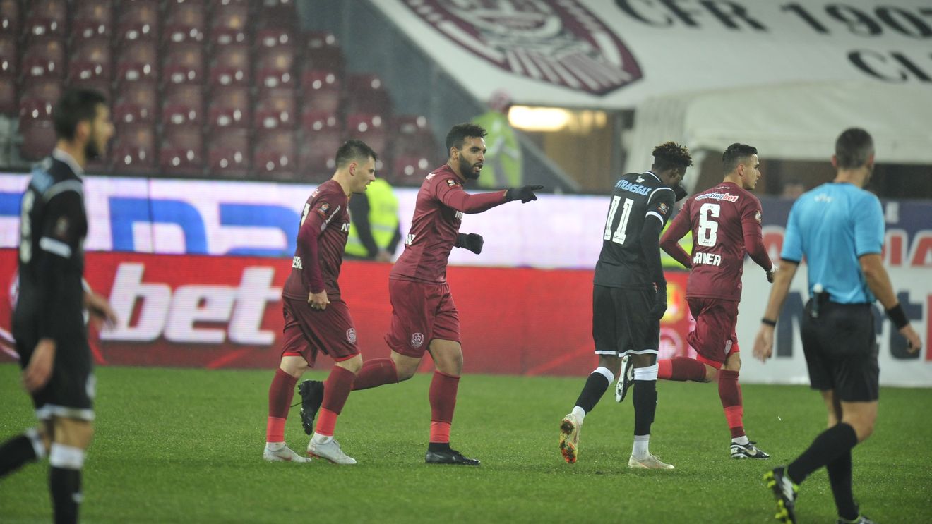 Decizie radicală luată de liderul Ligii 1, cu privire la rivalele din campionat! Ce se întâmplă cu jucătorii