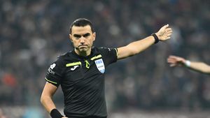 Ovidiu Hațegan a dezvăluit motivele pentru care s-a retras din arbitraj: „Un lucru extrem de ciudat..."