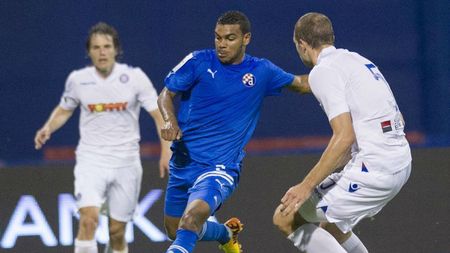 Dinamo Zagreb, un "lup rănit" pentru "lupii galbeni". Barcelona le-a luat în această vară cel mai important jucător croaților  