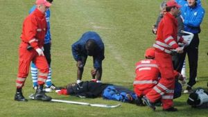 FOTO ȘOCANT** Un atacant portughez aflat în probe la Gloria a suferit o dublă fractură de tibie și peroneu