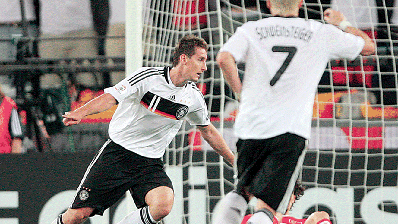 „Nationalmannschaft", la un pas de câștigarea Euro 2008