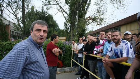 "Stoichiță e în slujba lui Becali,** nu a Stelei!"