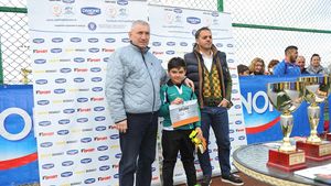 Cupa Hagi Danone, competiția care i-a lansat pe Torje și Ianis Hagi, are loc în week-end la Suceava. Programul turneului