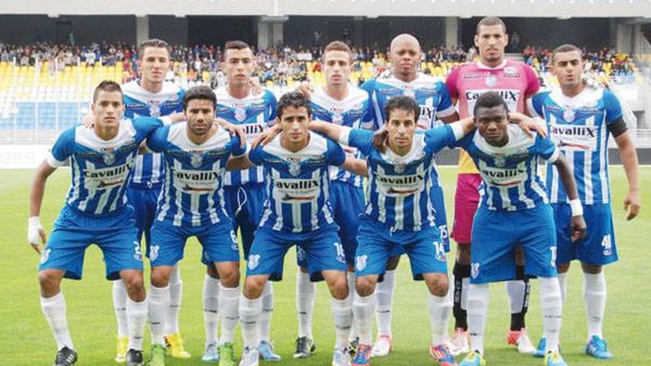 Fotbaliștii de la Dinamo și CFR Cluj au de ce să fie fericiți! O echipă din prima ligă marocană a fost programată la meci deși are 26 de jucători pozitivi cu coronavirus