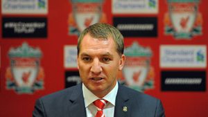 Un LUX pe care puțini și-l permit: Liverpool vrea să își recapete strălucirea cu un duo de la Real și Barcelona!** "Cormoranii" promit și alte transferuri tari