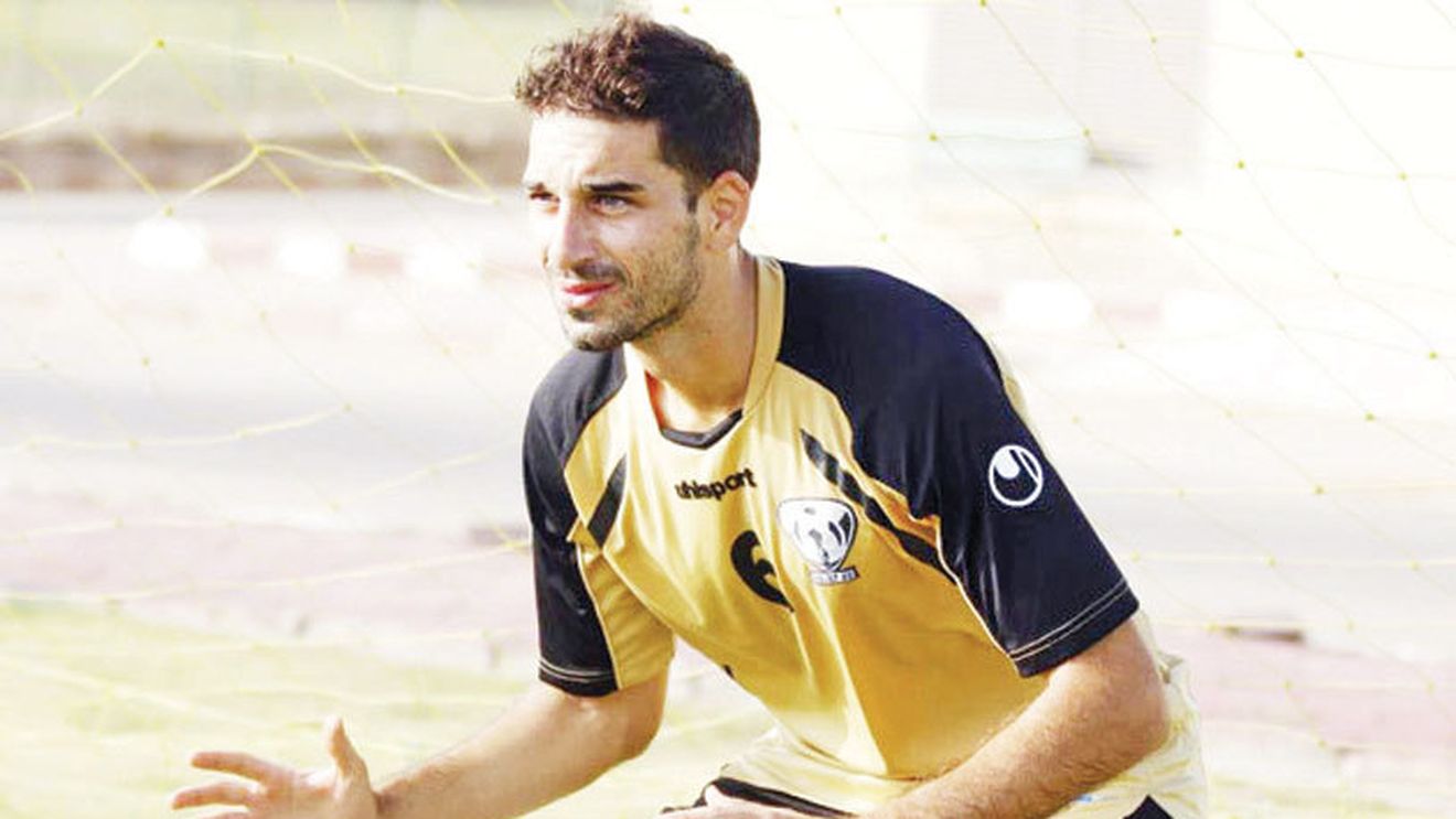 Un fotbalist și-a falsificat CV-ul pentru a obține un contract "beton". Cum a fost deconspirat