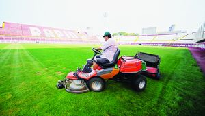 Copos a fost convins!** Motivul incredibil pentru care Rapidul amână revenirea acasă: "Nu mai înțeleg nimic din circul ăsta"