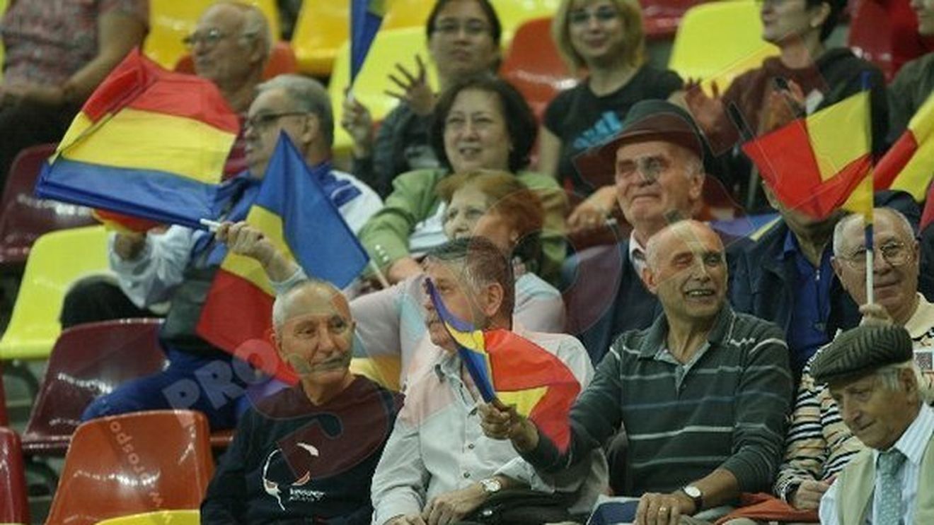 A revenit la națională, dar a fost luat la mișto de copii și pensionari!** "Ai fizic de badigard!" Cine crezi a fost ținta?