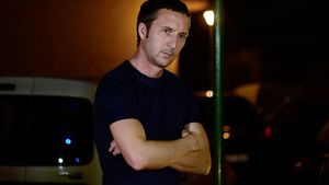 Steaua încearcă să trăiască normal după arestarea patronului: "Noi ne vom ocupa de club așa cum am făcut-o până acum"