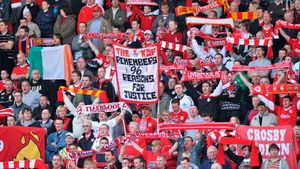 Pe Anfield, ca în Ghencea!** Fanii lui Liverpool, miting contra patronilor!