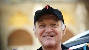 Gigi Becali vrea să transfere un fotbalist important de la Petrolul Ploiești. Impresarul jucătorului a întrebat de prețul de vânzare pentru FCSB, dar „lupii” au venit cu o contraofertă