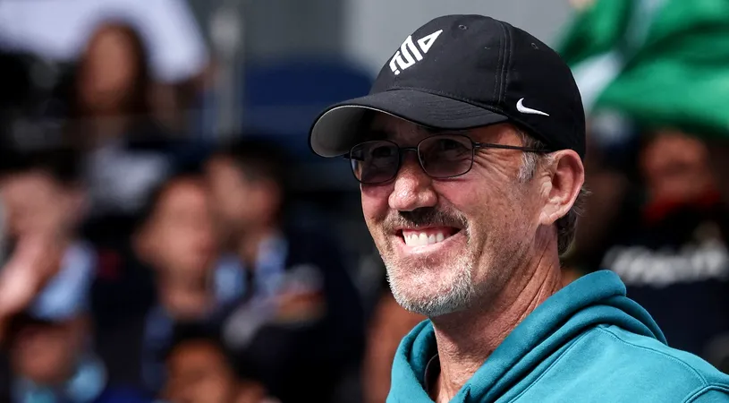 Ce a pierdut Simona Halep! Cristian Tudor Popescu a dat verdictul despre omul pe care românca l-a îndepărtat pentru Patrick Mouratoglou: „Antrenorul GOAT”