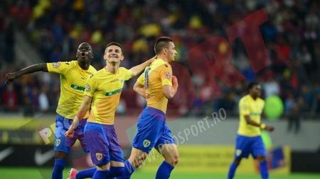 Trei nume pe lista Stelei!** Becali a găsit la Petrolul o soluție pentru vară, dar anunță: "Nu vreau să creștem prețurile". Ce îi promite lui Reghe