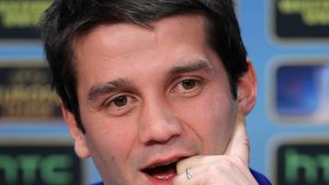 Chivu se simte înșelat după o țeapă de 30.000 de euro: "Normal că sunt supărat!" Situația jenantă care a avut loc la Reșița
