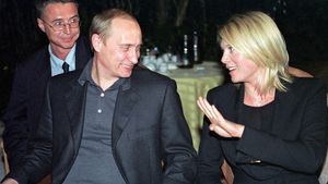 Actrița care a jucat-o rolul spionului Nikita, dezvăluiri șocante despre modul brutal în care Vladimir Putin a vrut să o despartă de iubitul ei! Povestea a fost „îngropată” de șefii Festivalului de Film de la Moscova: „A fost un un coșmar!” | GALERIE FOTO