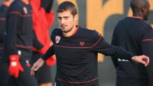 "Am vorbit cu Auxerre despre Tamaș, **dar nu e nicio ofertă!"