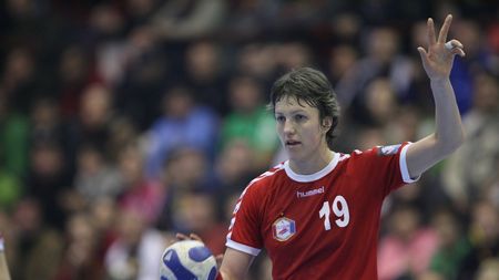 Motogna o susține pe Elisei: "E o handbalistă puternică! Va trece cu bine peste accidentare"