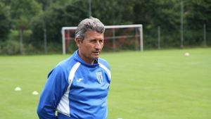 Gigi Mulțescu analizează runda 23 a Ligii 1: „Papură nu are experiență, Marius Constantin joacă riscant!". Ce trebuie să facă Dinamo, deși are o defensivă fragilă! | INTERVIU EXCLUSIV