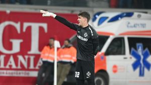 Ștefan Târnovanu a dezvăluit ce fundași i-ar plăcea să aibă în linia defensivă: „Îmi plăcea foarte mult de el când eram mic”