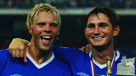 Un alt star al fotbalului se oferă să joace pentru Chapecoense. Gudjohnsen i se alătură "dublului" Ronaldinho - Riqulme 