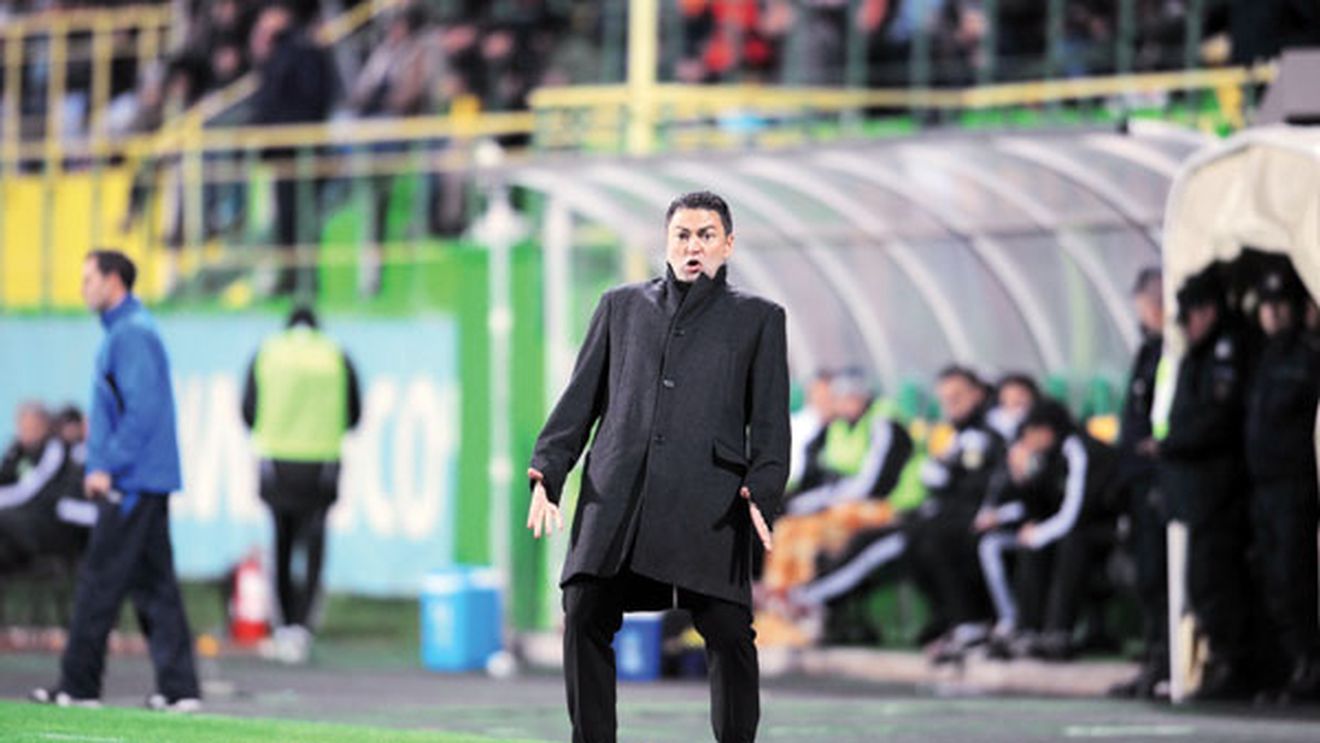 "Gigi, am așteptat suficient! Nu se poate să continuăm așa" CUTREMUR la Steaua:** Ilie, vizită de urgență la palat! Motivele pentru care se gândește să își dea demisia