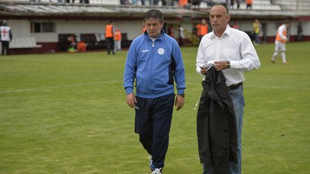 Jurnaliștii ieșeni protestează împotriva antrenorului Marius Lăcătuș