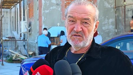 EXCLUSIV FCSB Gigi Becali l-a adus la FCSB direct de pe plaja din Grecia: „N-am întrebat de bani”