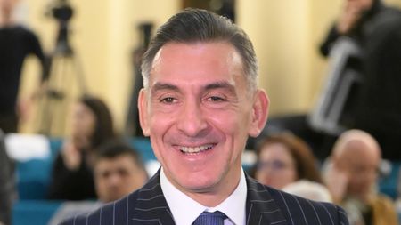„Fac pariu pe o sticlă de vin roșu”. Ilie Dumitrescu, declarație fabulosă despre noul jucător de la Rapid