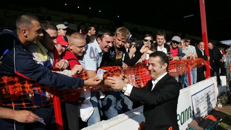 Gigi s-a întâlnit cu reprezentanții galeriei:** "Am făcut pace!"