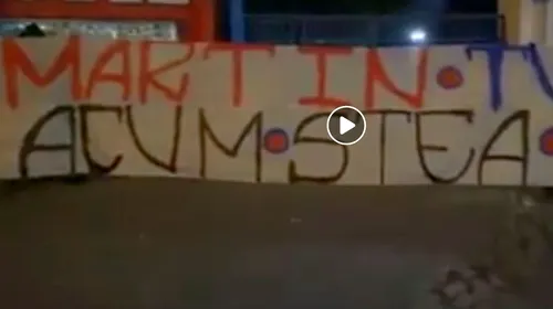 Martin Tudor, omagiat de Peluza Sud în fața stadionului Ghencea! Mesaj emoționant după moartea fostului portar al Stelei | VIDEO