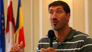 Ghiță Mureșan Summer Camp Tour** din 2012 va avea loc între 2-25 august