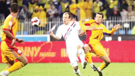 De citit pentru Pițurcă!** Ogăraru a analizat pentru ProSport echipa pe care Van Gaal o va folosi contra României