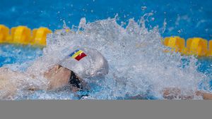 Nou record național stabilit de Robert Glință la 50 m spate 