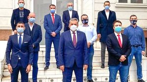 Academia de fotbal Dinamo a fost lansată! Ministrul Marcel Vela: „Dănciulescu este o garanție!” + Promisiunea fostului atacant din Ștefan cel Mare