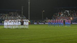 "Îmi felicit jucătorii pentru cum au jucat" Ce cadouri au primit steliștii din partea celor de la Bârsana 