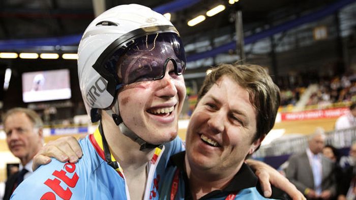 Ciclistul belgian Gijs van Hoecke a fost exclus de la JOC, după ce a fost fotografiat în stare de ebrietate:** "Simțeam nevoia să mă relaxez"