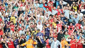 Tunurile pe fani!** Arsenal are cele mai scumpe abonamente din Anglia, în timp ce campioana are prețuri rezonabile! Cum se prezintă situația în Liga 1