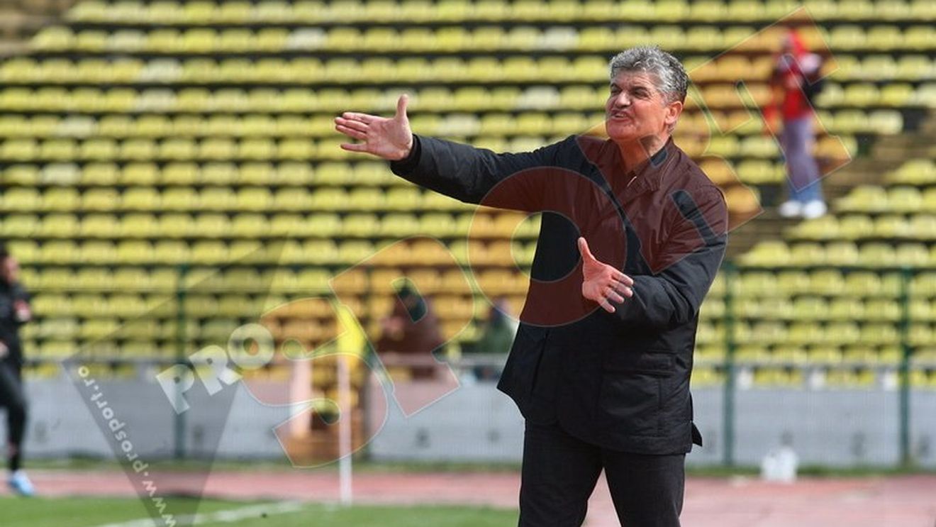 Andone: "După ce am primit gol m-am gândit că am greșit echipa de start!** Bine că am câștigat"