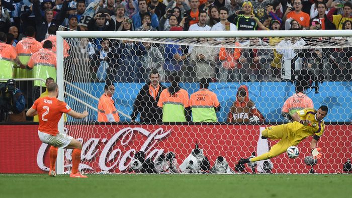 Vlaar, soluție de compromis. Louis van Gaal: "Discutasem cu alți doi jucători pentru a executa primul penalty, dar am fost refuzat"