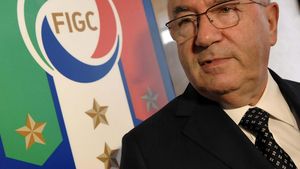 Ce se întâmplă la alții: Carlo Tavecchio, președintele Federației Italiene de Fotbal, a demisionat după ce "squadra azzurra" a ratat calificarea la Cupa Mondială din Rusia