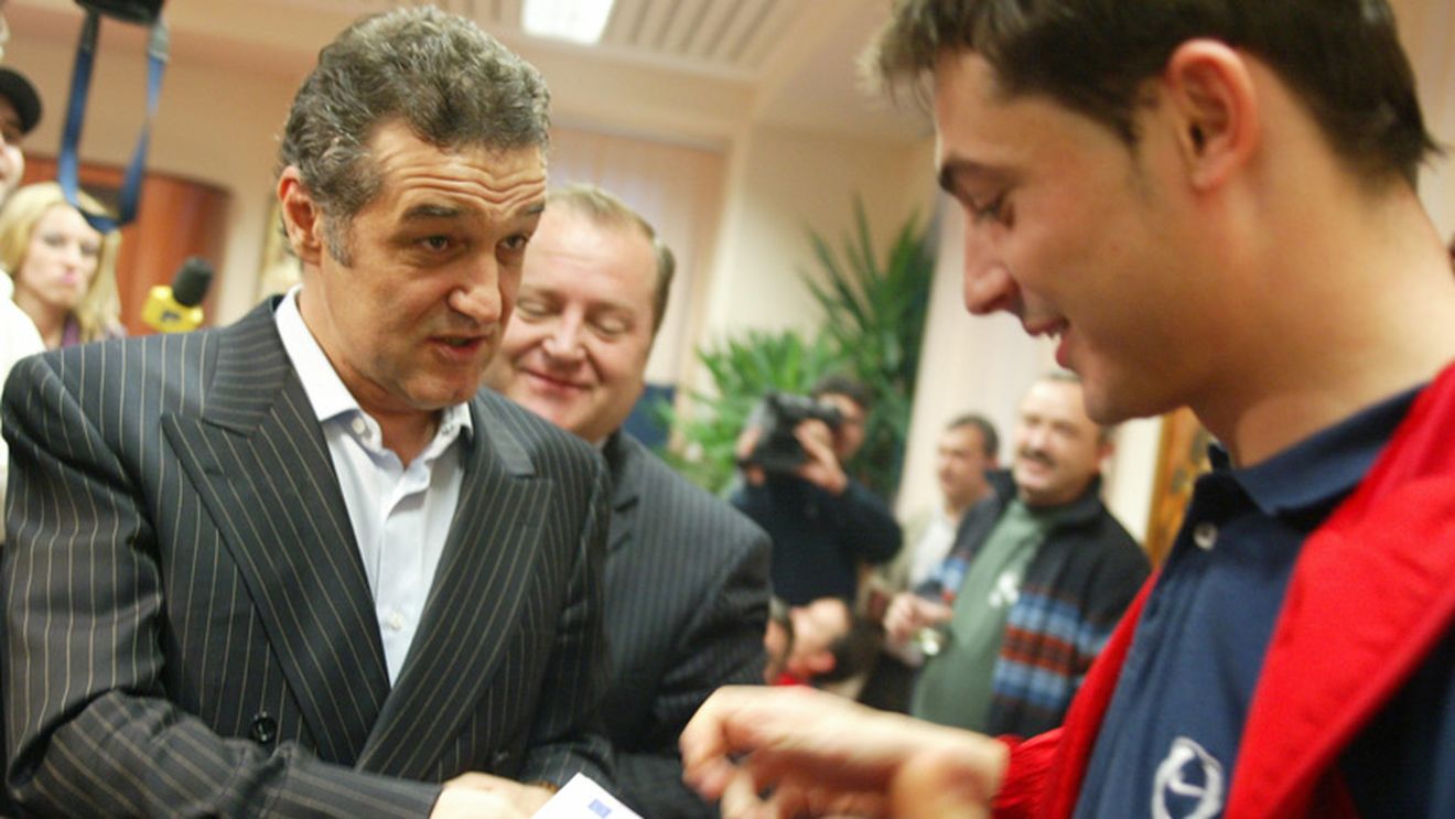 Becali: "O să-l aduc pe Rădoi cu avionul personal înapoi în țară"