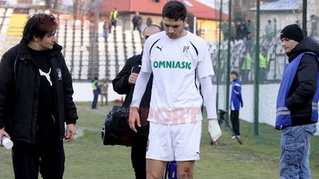 George Copos a început negocierile pentru el, atacantul e nerăbdător să ajungă la o echipă mare:** "M-am săturat să mă bat la retrogradare"