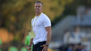 Daniel Pancu nu vede surpriză înfrângerea Rapidului cu ultima clasată Sportul Snagov. Antrenorul nu se simte principalul vinovat și spune ce a dus la situația delicată prin care trece echipa: ”Aș ridica mâna și aș pleca”